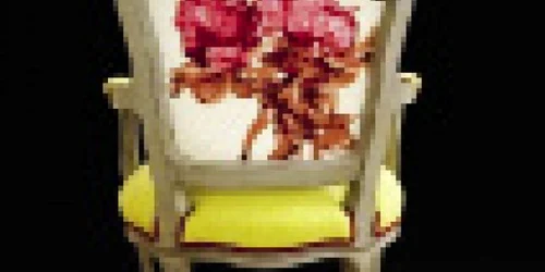 Fotolii stil Ludovic, realizate din lemn patinat si tapitat cu catifea si matase pictate manual