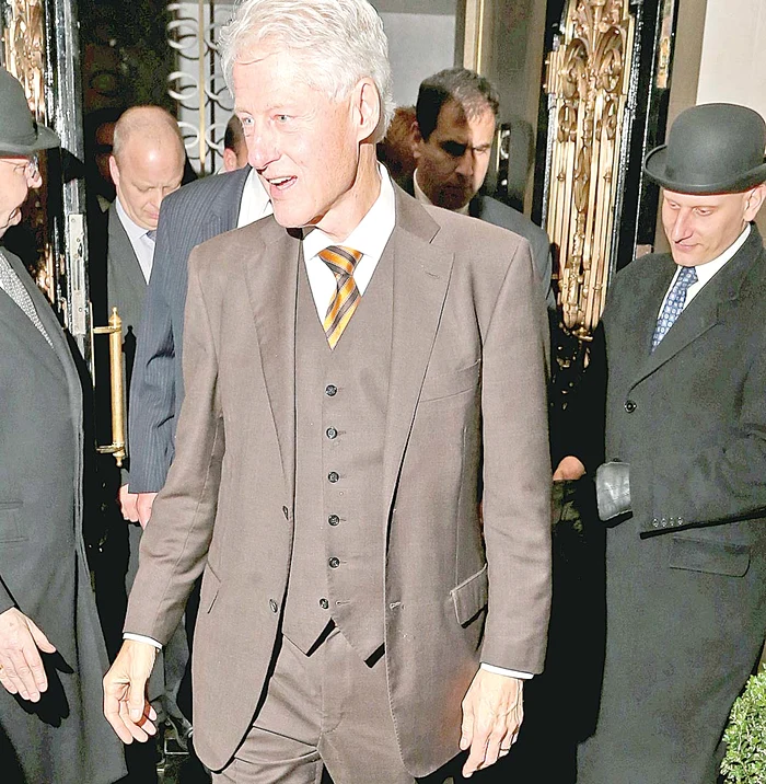 
    Fostul  preşedinte american Bill Clinton a ajuns piele şi os  