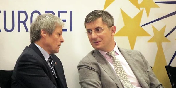 Dacian Cioloş şi Dan Barna