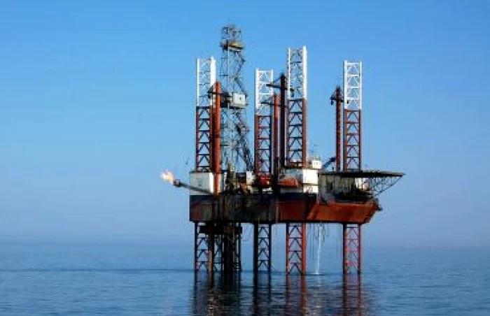 Petrom a început producţia din două noi sonde offshore