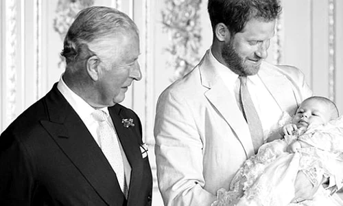 1 20994828 7684623 the duke and duchess of sussex have shared an unseen photo from a 39 1573725752161 jpg jpeg