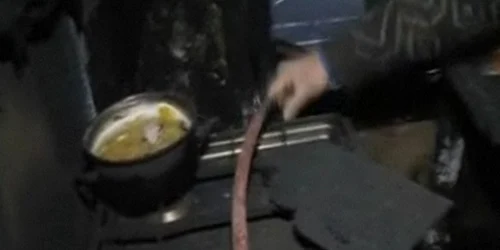 Tânărul a furat butelia şi a vîndut-o unui vecin