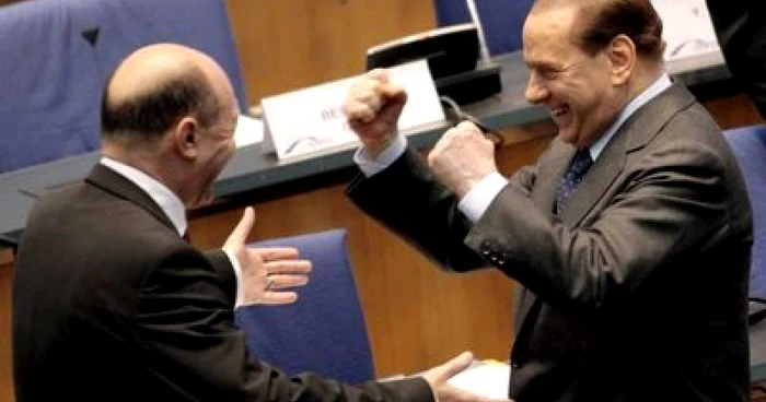 Băsescu, felicitat de Berlusconi