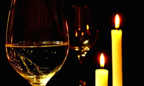 Ai vrea să i pregătești o cină romantică soțului tău, dar nu știi exact ce să gătești Iată 3 rețete clasice, care te scot mereu din încurcătură jpg