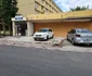 Intrarea în unele cămine este o adevărată aventură