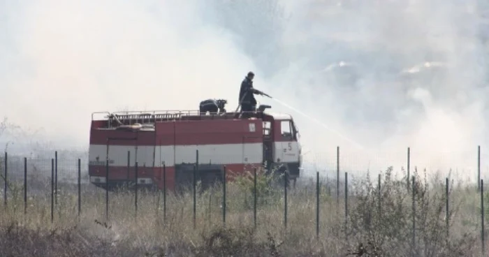 Incendiu în apropiere de aeroportul din Varna