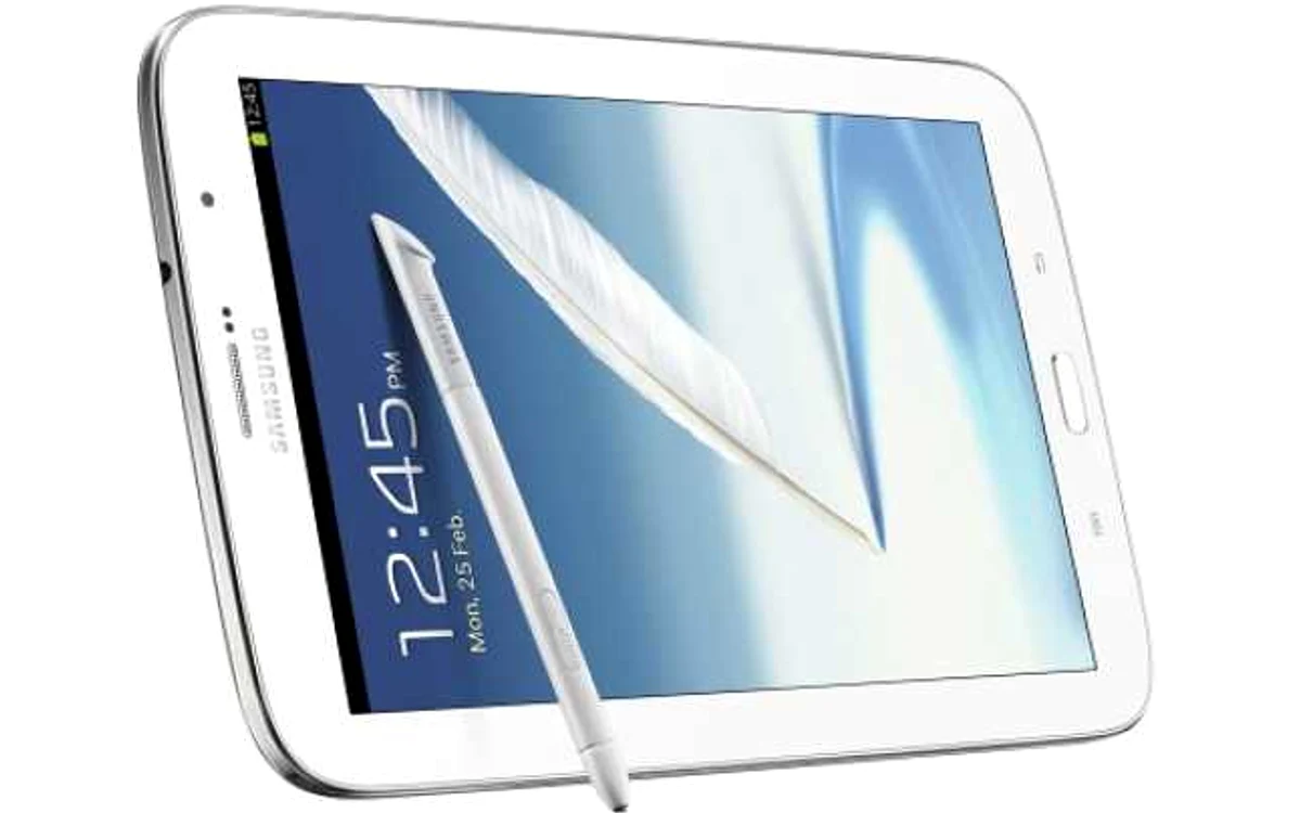 Tableta Samsung Galaxy Note 8.0 poate fi folosită şi ca telefon
