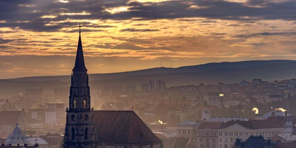 rasarit toamna cluj napoca panorama foto shutterstock