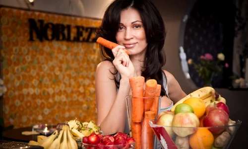 nicoleta luciu noblezza 3 jpeg