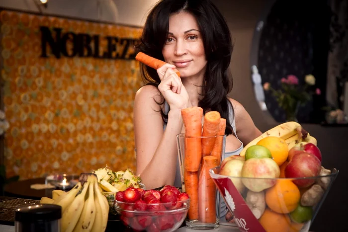 nicoleta luciu noblezza 3 jpeg