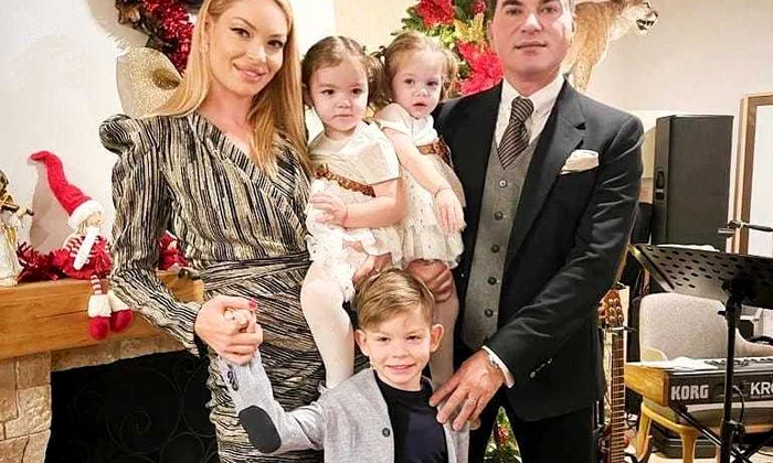 4 valentina pelinel si familia copy jpg jpeg