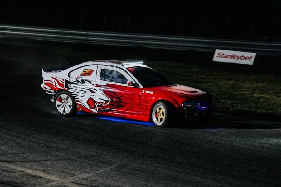 Interes enorm pentru competiția de drift care se pune de-a curmezișul în calea FCSB-ului