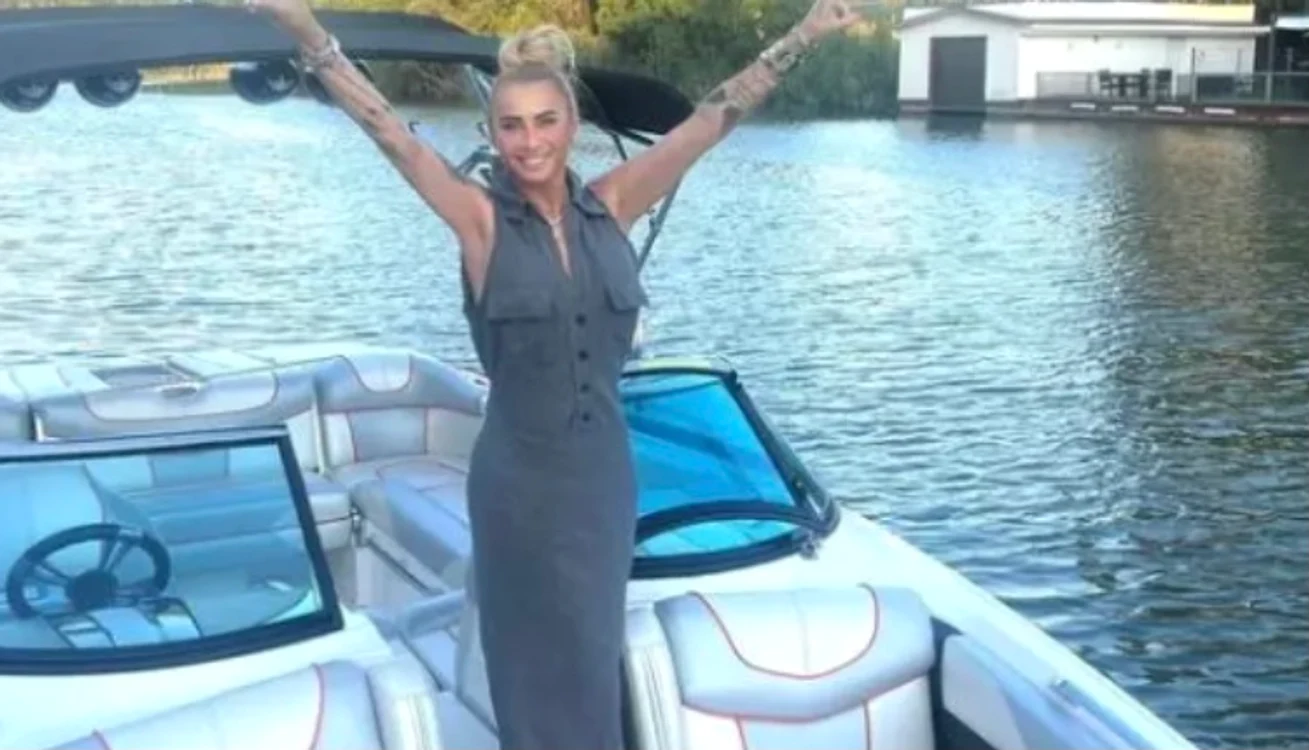 Anamaria Prodan și Reghe se bat pe o barcă de lux foto: Instagram 