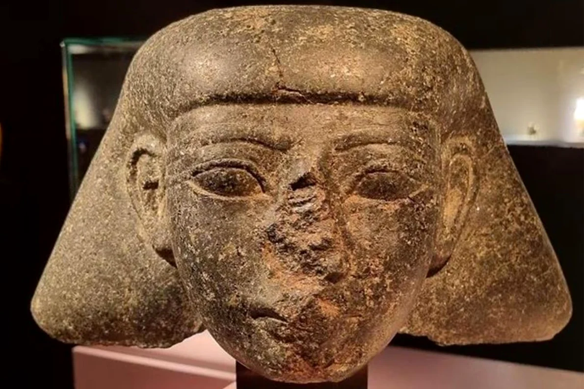 Sculptura furată în timpul Primăverii Arabe (© Netherlands Information & Heritage Inspectorate)