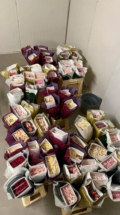 Trandafirii parfumați rămași pe stoc