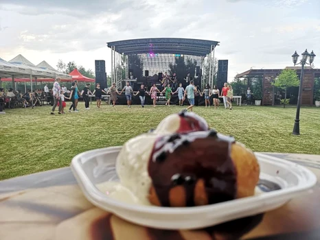 Festivalul Papanaşilor de la Remetea Mare
