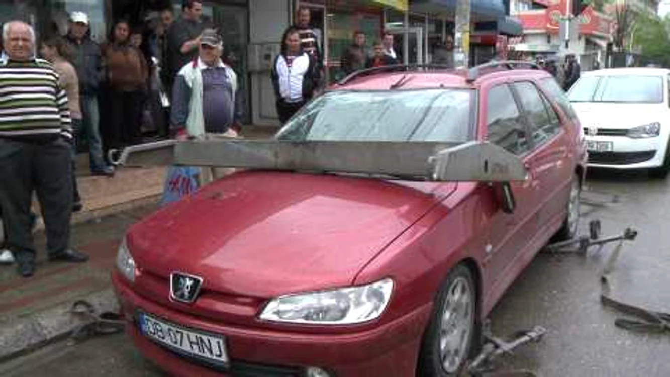 Poliţia a întocmit un dosar penal pentru distrugere