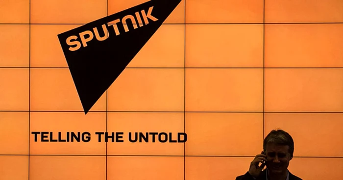 Grupul media Sputnik face parte
din Rossiya Segodnya, care, în 2013, a încorporat agenţia de presă
de stat RIA Novosti şi reţeaua de radio Voice of Russia FOTO The
Telegraph