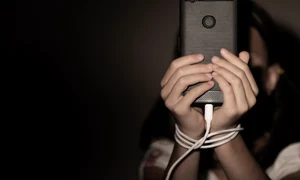 dependenta de tehnologie, foto shutterstock jpg