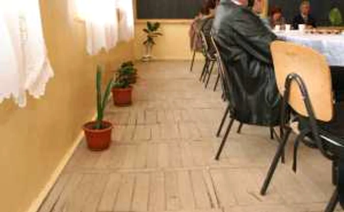 Şcoala adoptată de Adevărul din Vedea, Teleorman