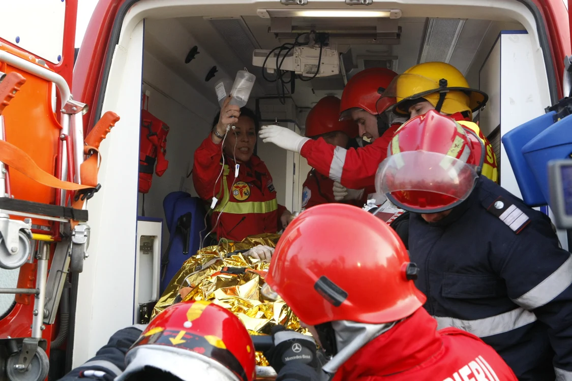 
    Femeia a ajuns la spital cu arsuri grave (foto: arhivă)  