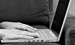 Pariul taxei pe conţinutul online în presa română jpeg