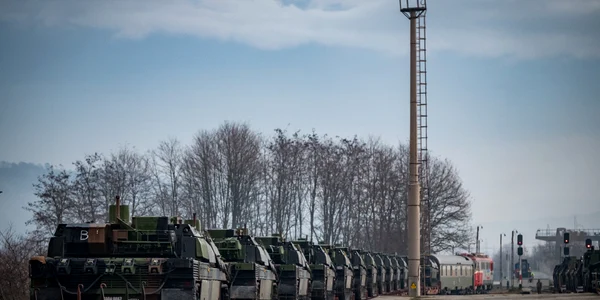 NATO tancuri BV Foto État Major des Armées jpg