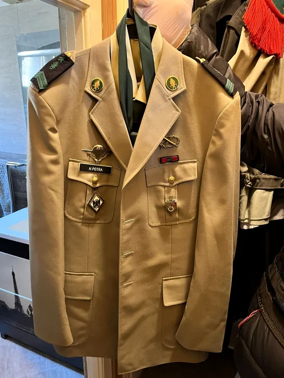 Echipament militar cu numele lui Horațiu Potra. Foto: Amator