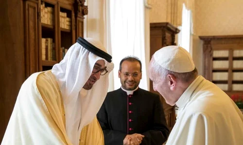 Fraternitate religioasă  la Abu Dhabi jpeg