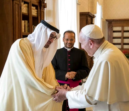Fraternitate religioasă la Abu Dhabi jpeg