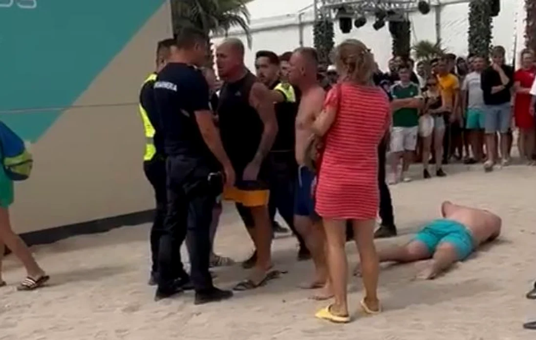 Bătăuștii din Costinești au fost plasați sub control judiciar. FOTO: captură video