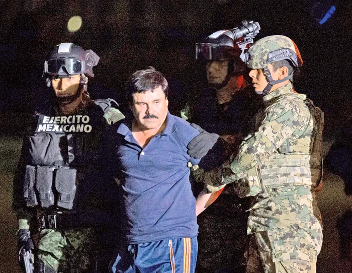 «El Chapo» s-a lăudat recent cu flota sa impresionantă: 599 de aeronave, printre care 13 elicoptere ultramoderneFoto: Ap
