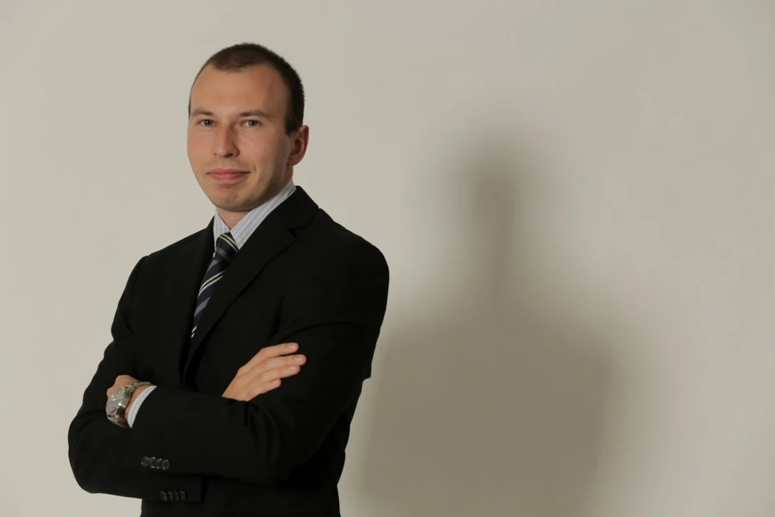 Vlad Mustaţă