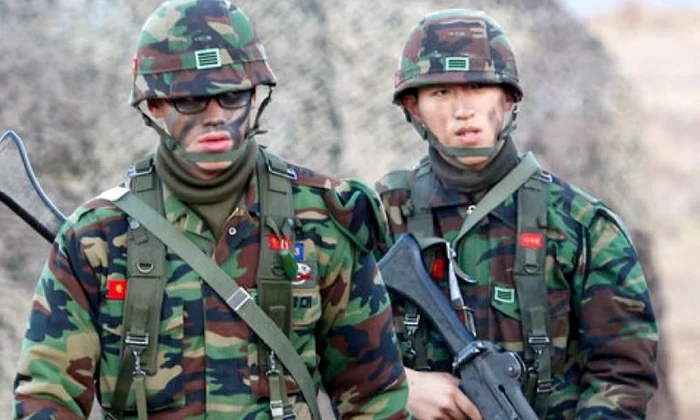 Gândul: Coreea de Nord ameninţă SUA cu atacuri nucleare  Şantajul din spatele bravurii jpeg