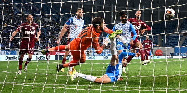 UNIVERSITATEA CRAIOVA CFR CLUJ, PLAY OFF SUPERLIGA SUPERBET (25 04,2024) jpg