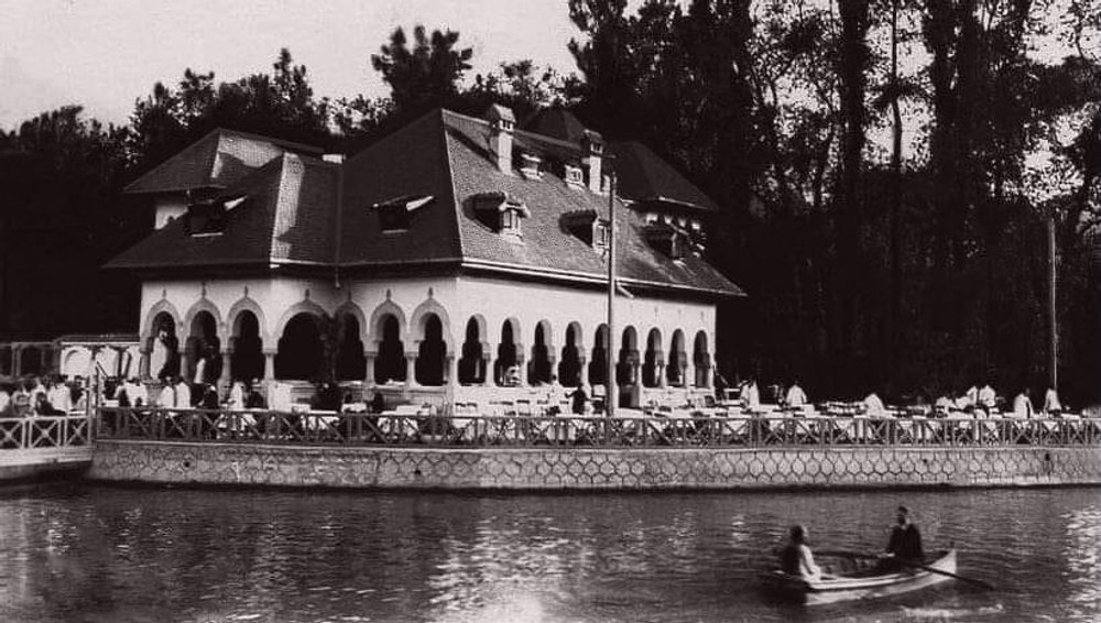 Un restaurant emblematic din Cișmigiu își schimbă proprietarul. Când se va deschide