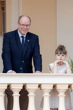 Gabriella, alături de tatăl Albert de Monaco