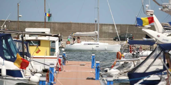 yachturi portul tomis foto gheorghe  florin 