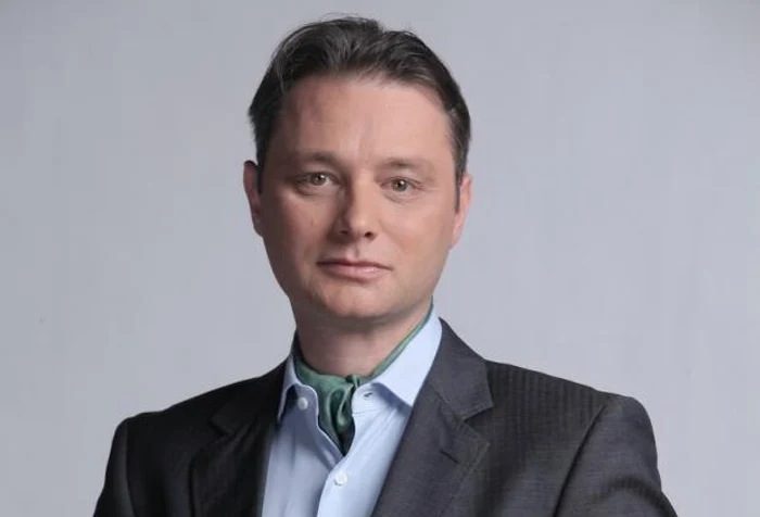Noncampania şi absenţa ideilor un dialog cu Luca NICULESCU jpeg