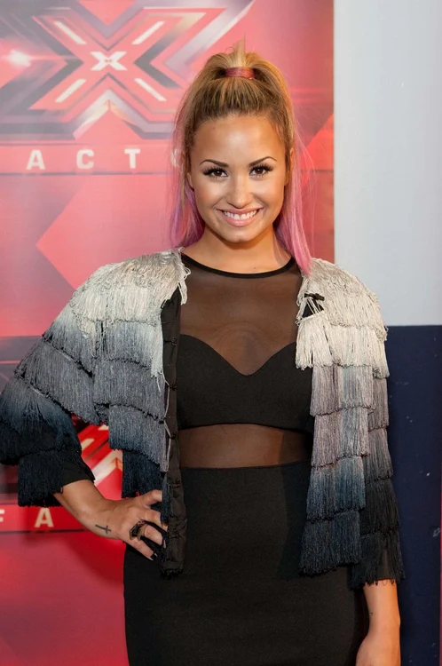 Demi Lovato la X Factor