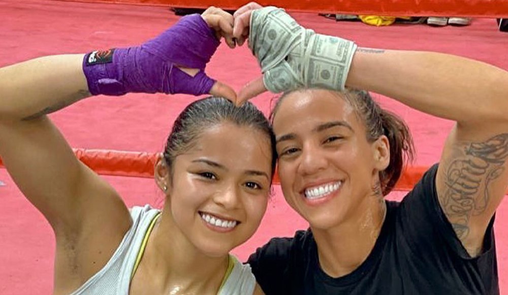 S-au bătut, apoi s-au căsătorit. Două pugiliste s-au îndrăgostit una de alta în timp ce își dădeau pumni în ring