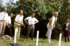Ion Iliescu, în vacanță alături de Nicolae și Elena Ceaușescu, în vara anului 1976 (© „Fototeca online a comunismului românesc”)