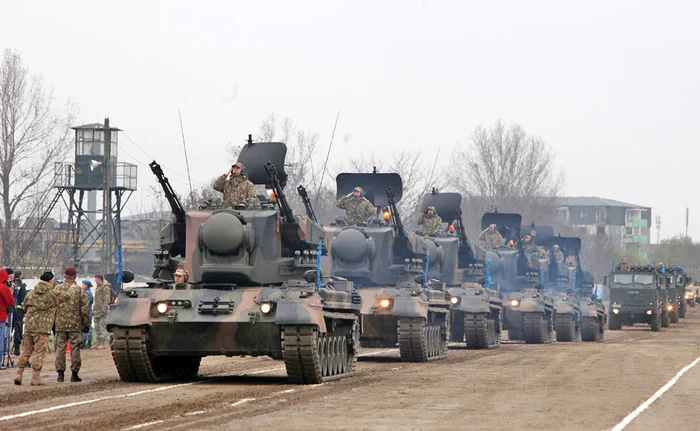 Unităţile de blindate sunt mândria armatei