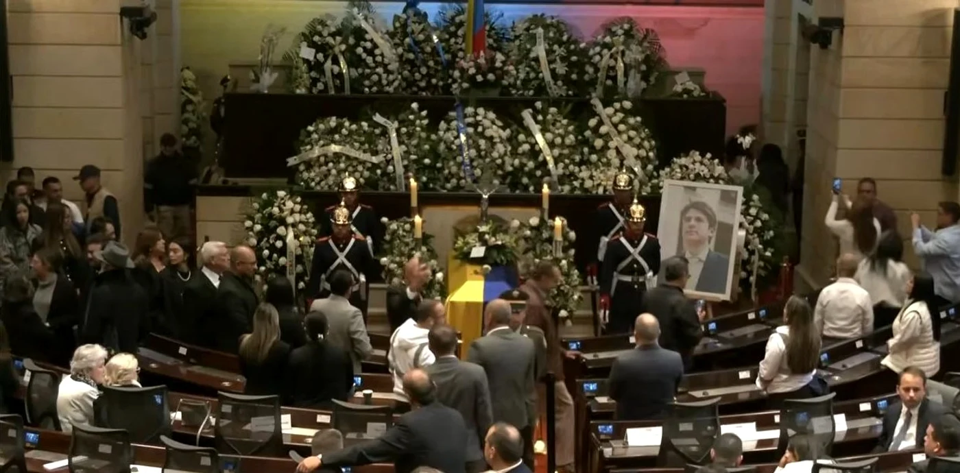 Senatorul columbian Miguel Uribe avea 39 de ani. FOTO: captură video