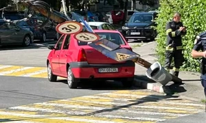 stalp prabusit in ploiesti foto PHonline ro   png