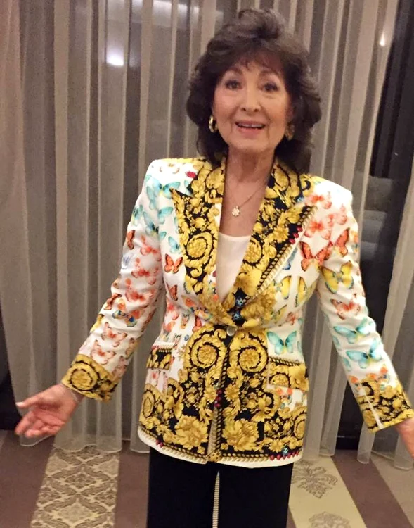 Luminița Dobrescu a decernat în 2018 premiul „Cerbul de Aur”