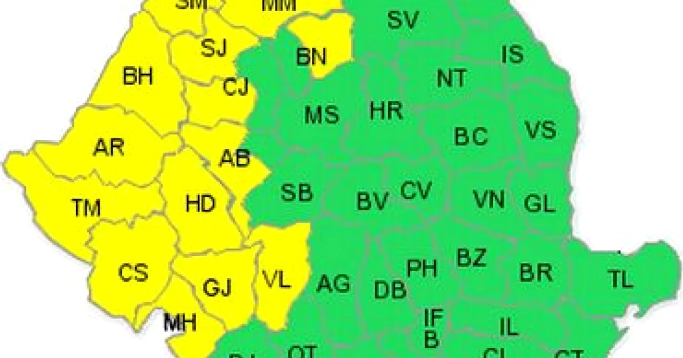 Paisprezece judeţe au primit avertizare Cod galben