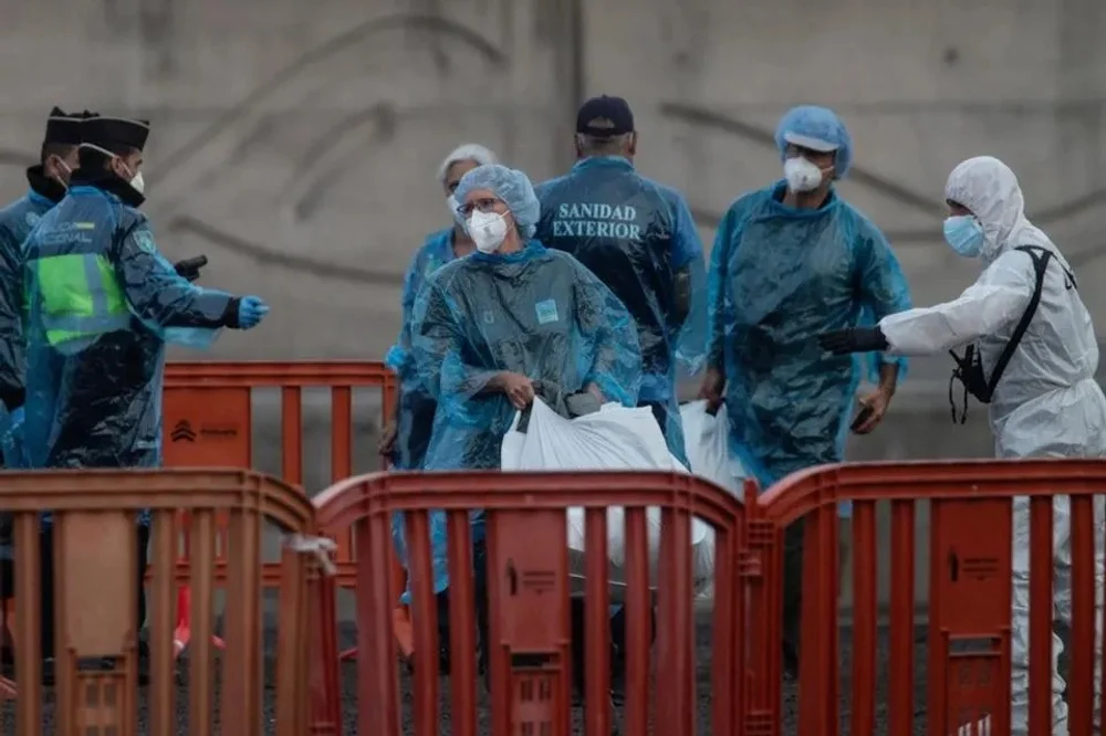 O femeie repatriată de pe nava MV Hondius, pozitivă la hantavirus: măsuri dure pentru ceilalți pasageri francezi