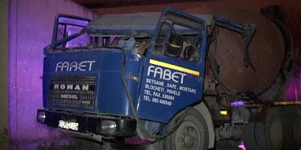 Betoniera implicată în cele două accidente rutiere
