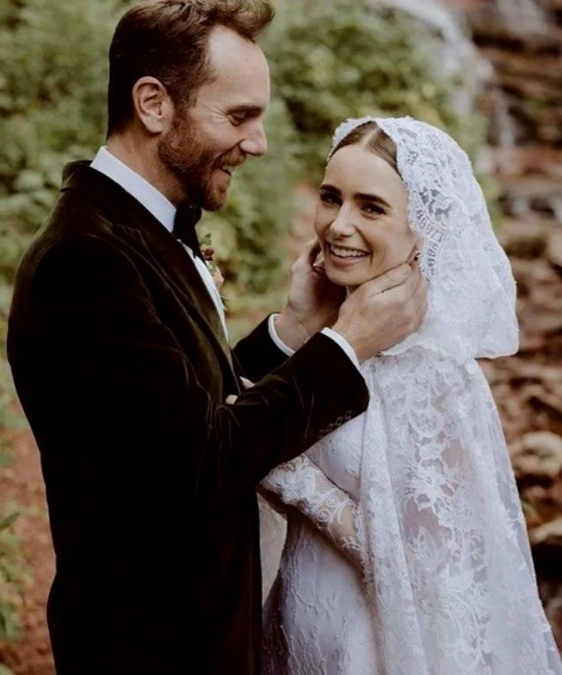 Actriţa Lilly Collins şi regizorul Charlie McDowell. FOTO: Instagram
